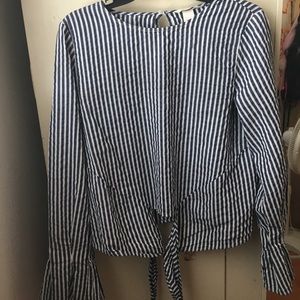 H & M blouse